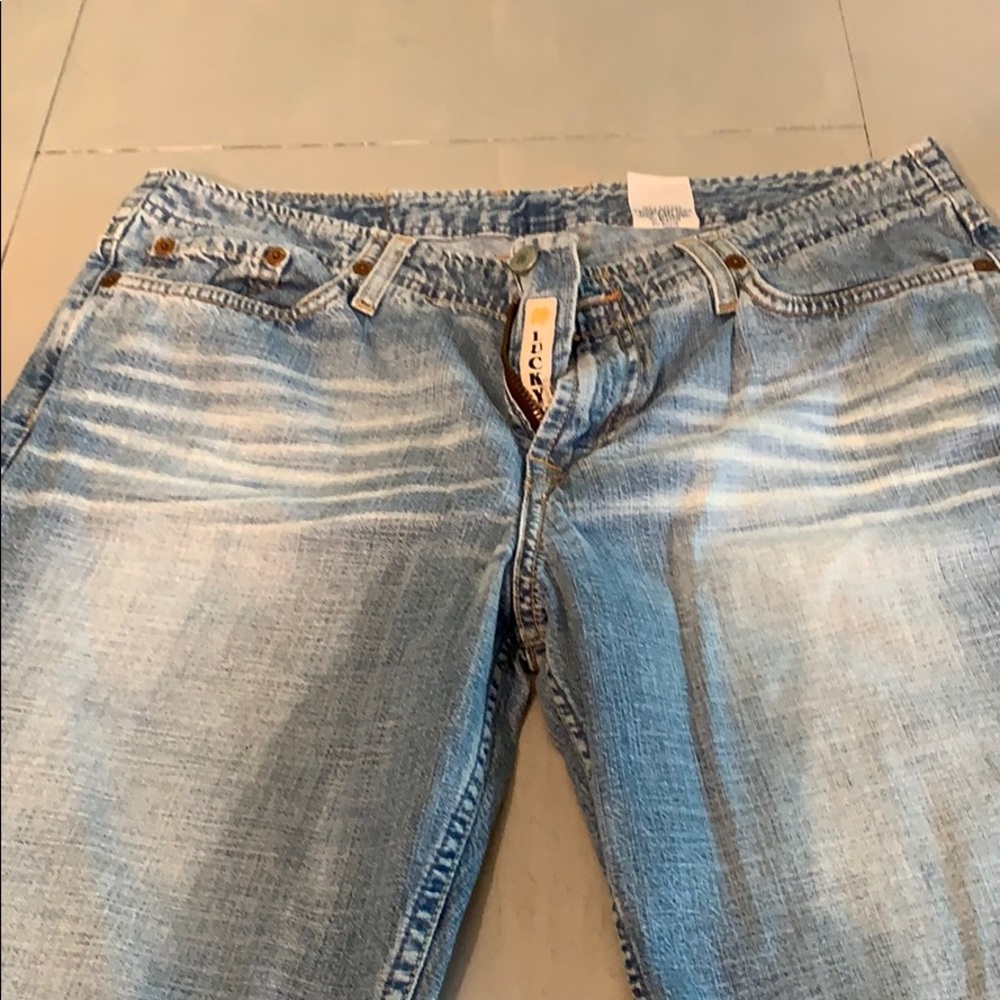 Jeans